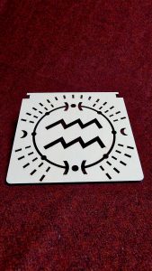 Wassermann (Deckel der Box)